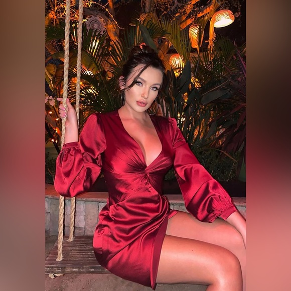 Great Escape Mini Dress - Burgundy - Picture 2 of 2